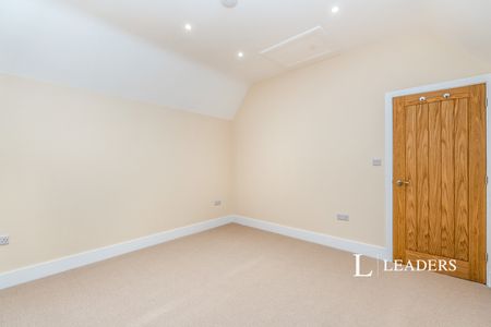 1 bedroom apartment to rent St. Johns Road, Hedge End, Southampton, Hampshire, SO30 - Photo 3