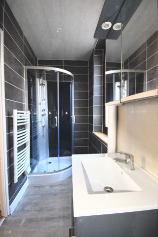 Location Appartement 2 pièces 37m² SCHILTIGHEIM 67300 - Photo 2