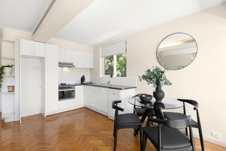 1/76 Mathoura Road, Toorak VIC 3142 - Apartment For Rent | Domain - Photo 2