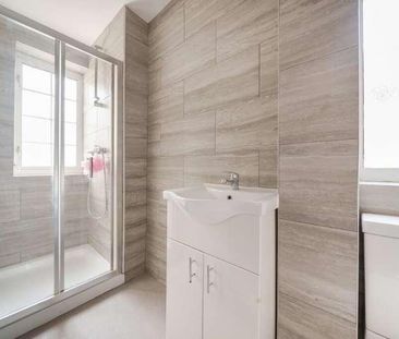 Bracondale Road, Abby Wood, London, SE2 - Photo 1