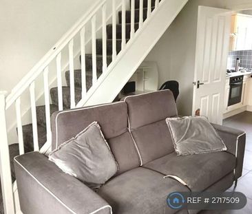 2 bedroom semi-detached house to rent - Photo 5