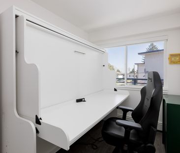 4625 Grange St (2nd Floor), Burnaby - Photo 2