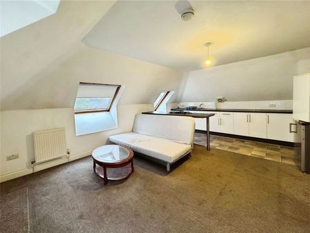 Chatsworth Road, Croydon, CR0 1HF - Photo 2