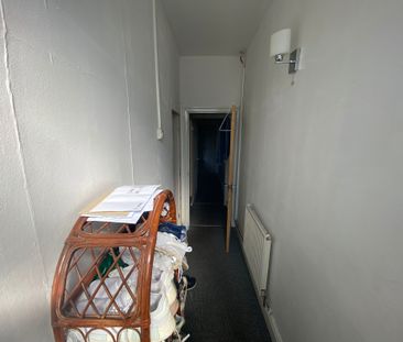Swan Lane, Hillfileds / Lower Stock - Photo 4