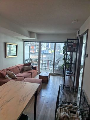 For Lease - 19 Bathurst Street Unit# 608, Toronto, Ontario - Photo 1