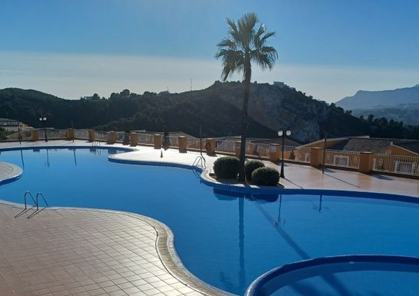 Villa for rent with 4 bedrooms and 3 bathrooms with stunning views