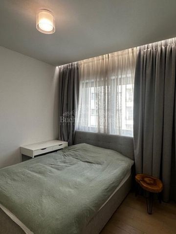 Sunny Two-Bedroom Apartment with Panoramic Views - Floreasca Park - Photo 5