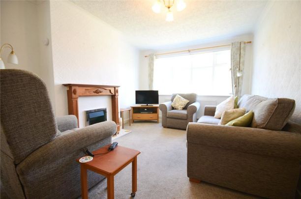 2 bedroom bungalow to rent - Photo 1