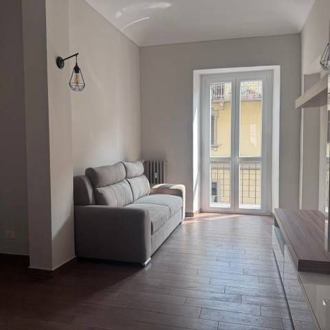 Quadrilocale via Vibò 39, Borgo Vittoria, Torino - Photo 1