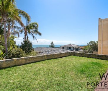 49 Kinkuna Way, City Beach. - Photo 6