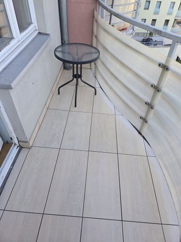 Komfortowy apartament 3 pokoje Centrum - Zdjęcie 2