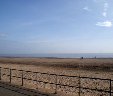 Kings Avenue - Photo 5