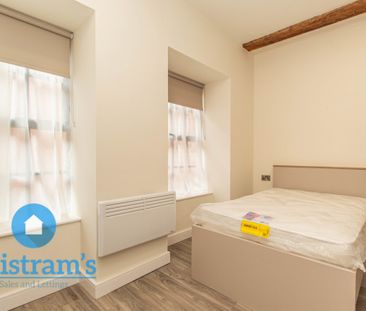 1 bed Apartment for Rent - Photo 2