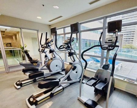 For Lease - 33 Elm Drive Unit# 1605, Mississauga, Ontario - Photo 4