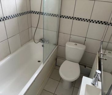 1 Bedroom Flat To Let - Photo 6