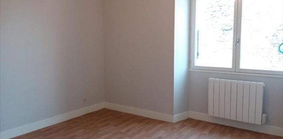 APPARTEMENT F2 - SUEVRES - Photo 2