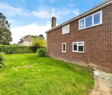Manor Close, Bracknell, RG42 - Photo 2