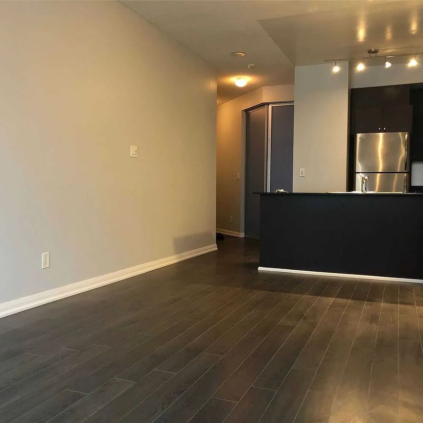 For Lease - 18 Beverley Street Unit# 714, Toronto, Ontario - Photo 1