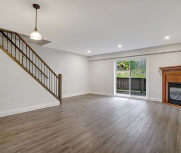 For Lease - 162 Jansen Avenue Unit# 25, Kitchener, Ontario - Photo 3
