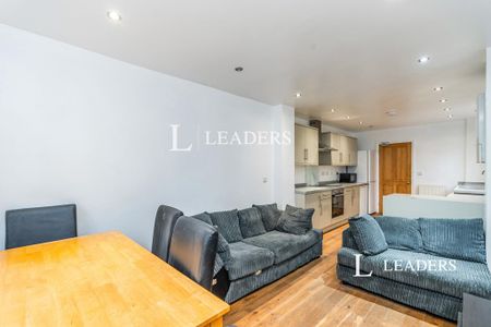 House share to rent - Photo 5