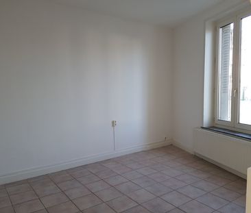 Location Appartement 2 pièces 46m² NANCY 54000 - Photo 4