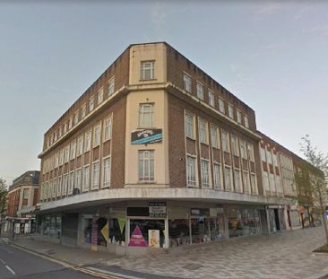 Studio to rent - Photo 6