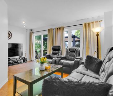 For Lease - 160 Deerfox Drive, Barrhaven, Ontario - Photo 3