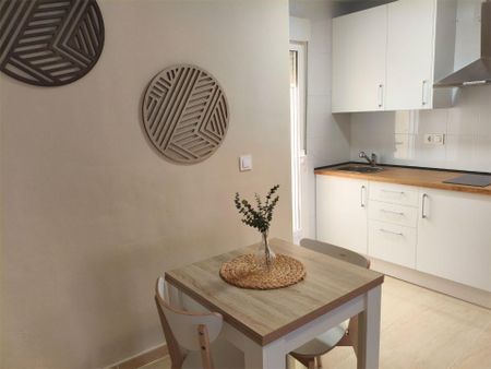 Piso de alquiler en Calle Martín Delgado, 7, Casco Antiguo - Photo 2