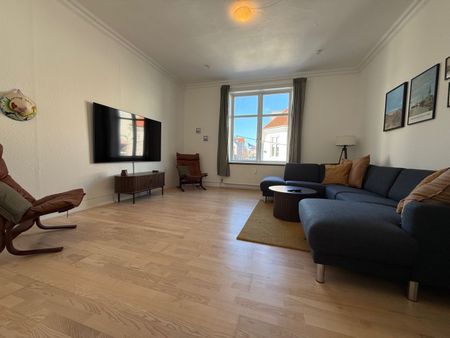 Midtbyen 159 m² med skøn altan - Photo 2