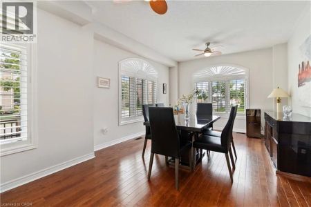 573 GARDENBROOK Avenue - Photo 3