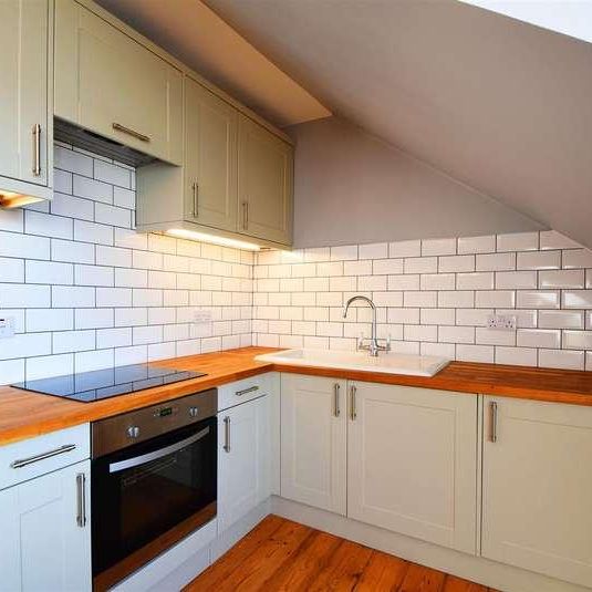 St. Helens Road, Hastings, TN34 - Photo 1