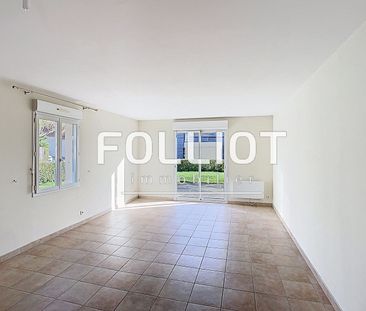 A louer, � SAINT PAIR SUR MER, Une maison de plain-pied T4 de 83.94m� - Photo 4