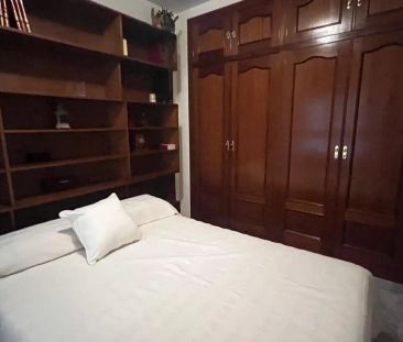 Piso de alquiler en Ciudad Jardín - Zoco - Foto 4