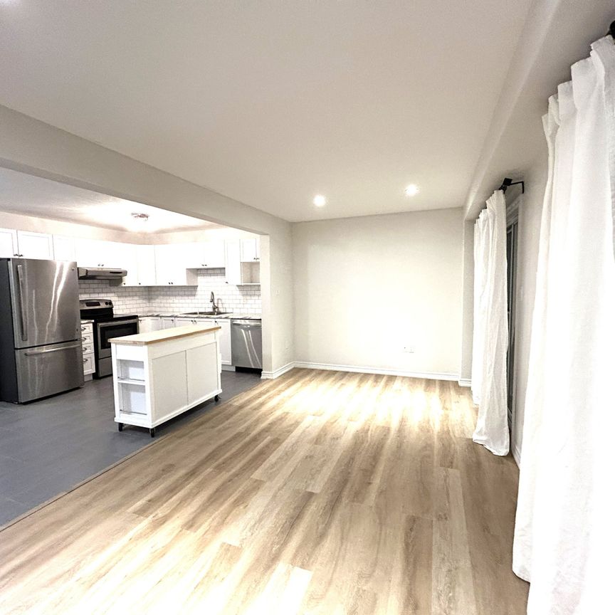 For Lease - 120 Parkinson Crescent, Orangeville, Ontario - Photo 1