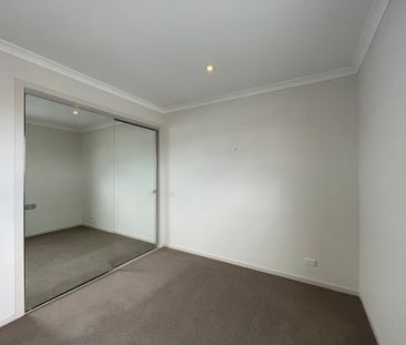 29 Faggs Place, Geelong - Photo 4