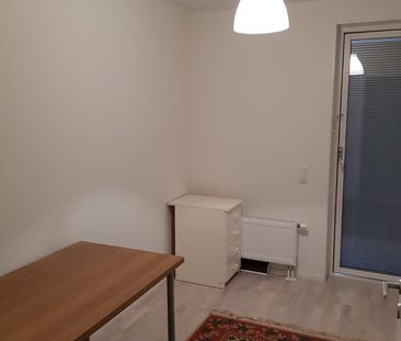 Kista Gårdsväg, Kista - Photo 4