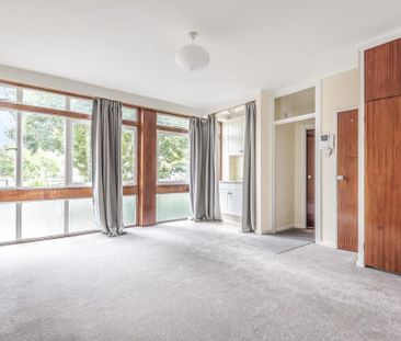 Studio to rent - Photo 6