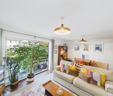 Glenbyrne Lodge, Beckenham, BR3, London - Photo 2