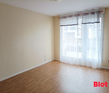 Location Appartement 2 pièces 46m² RENNES 35000 - Photo 2
