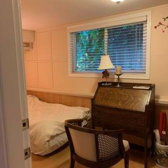 Furnished 2 bedroom suite in Kerrisdale, Vancouver - Photo 3