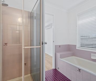 4 Bedroom Family Home - Photo 6