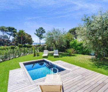 LOCATION SAISONNIÈRE - GRIMAUD - ACCES MER A PIED - 4 CHAMBRES - PI... - Photo 6