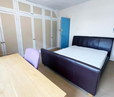 5 bedroom private hall to rent - Photo 6