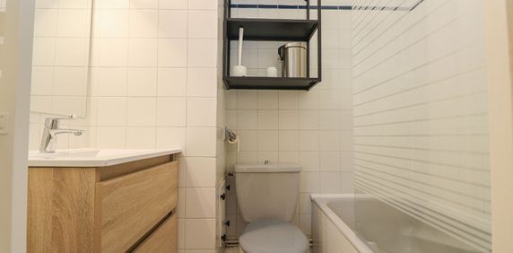 Location Appartement 1 pièce 25m² - Photo 2