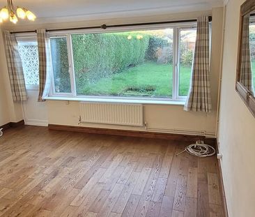 3 bedroom end of terrace house to rent - Photo 1