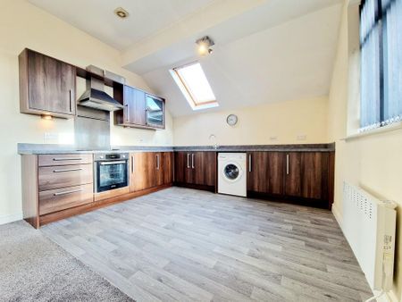2 bedroom flat to rent - Photo 4