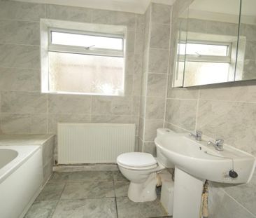 2 bedroom ground floor flat to rent - Photo 1