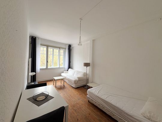 Location Appartement 1 pièce 31m² - Photo 1