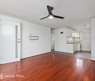 Affordable & Convenient Location - Photo 3