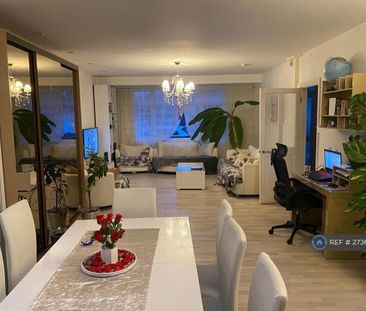 4 bedroom terraced house to rent - Photo 3